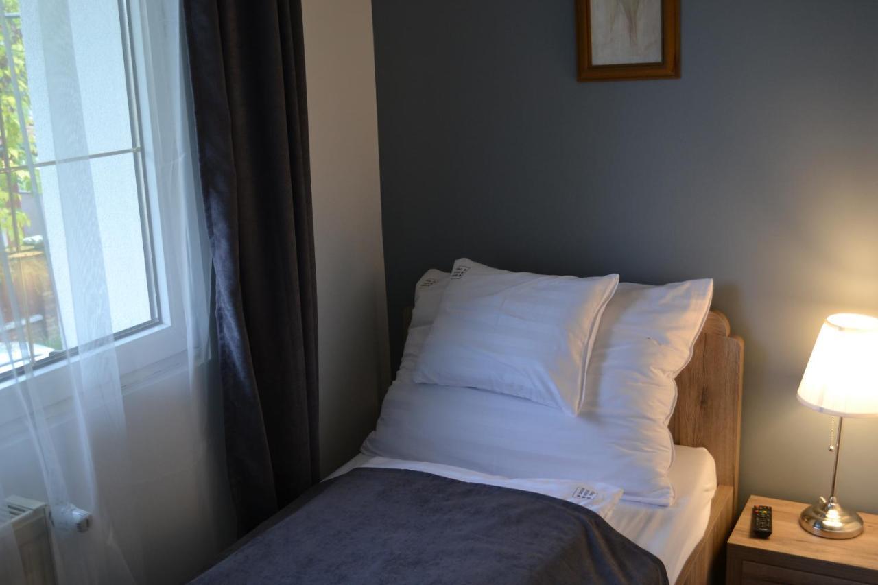 Fonix Design Rooms Debrecen Dış mekan fotoğraf