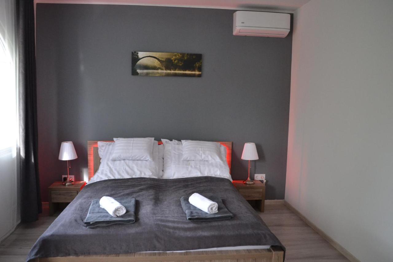 Fonix Design Rooms Debrecen Dış mekan fotoğraf